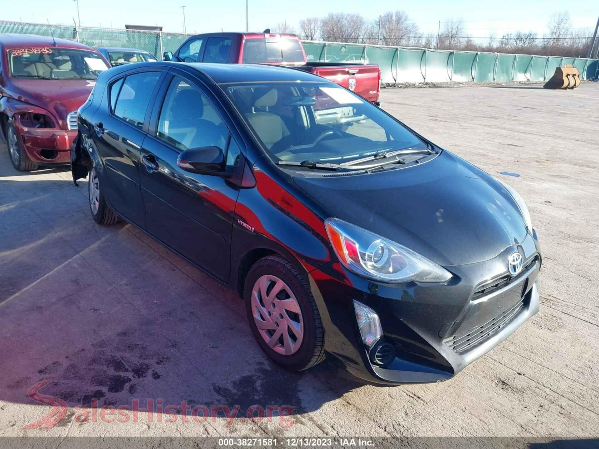 2015 TOYOTA PRIUS C — VIN JTDKDTB34F1582774