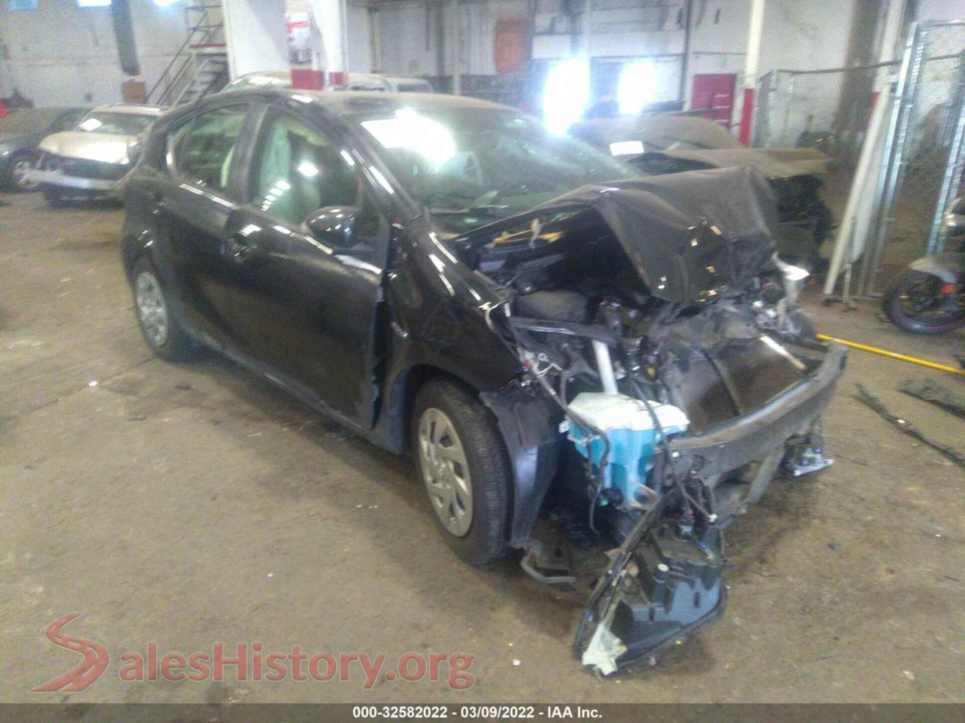 2016 TOYOTA PRIUS C — VIN JTDKDTB36G1120864