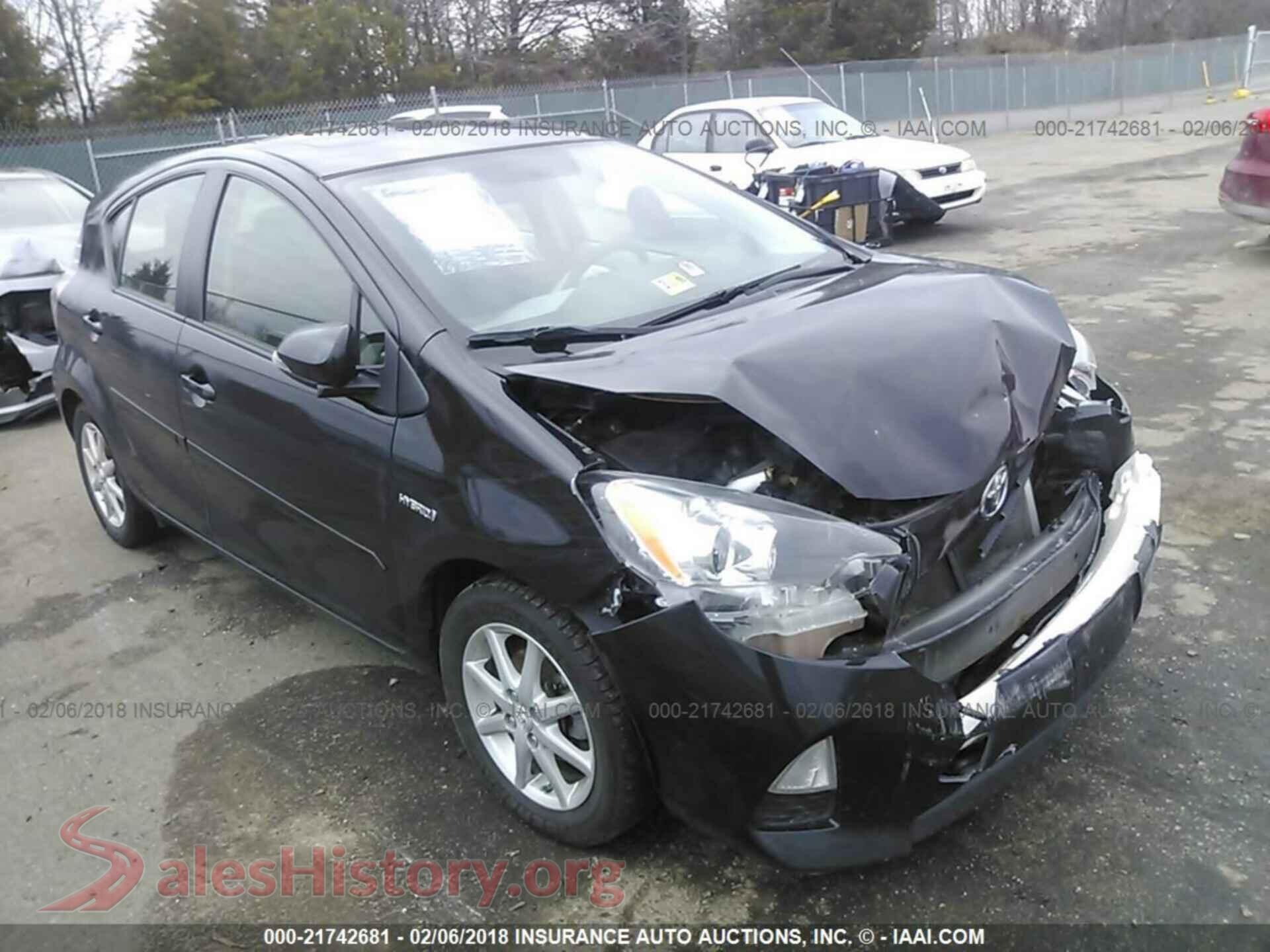 2012 Toyota Prius c — VIN JTDKDTB37C1028804