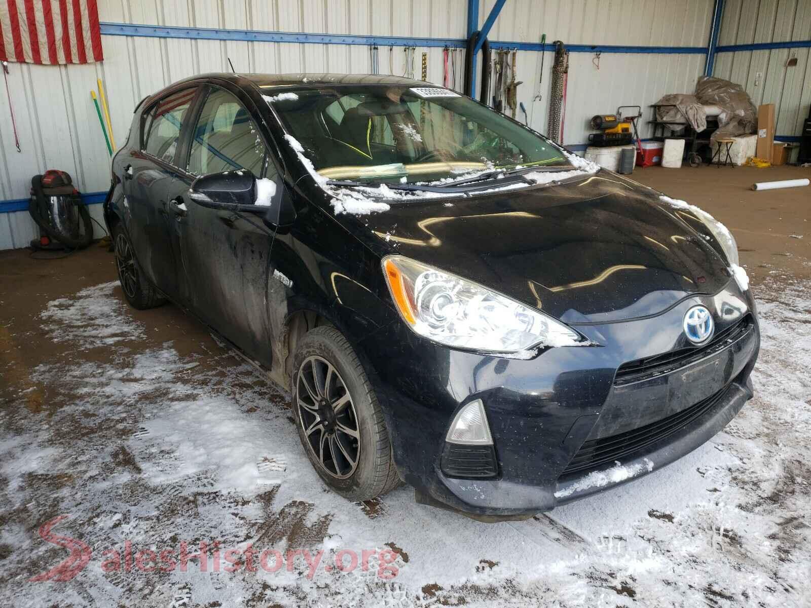 2013 TOYOTA PRIUS — VIN JTDKDTB37D1555002