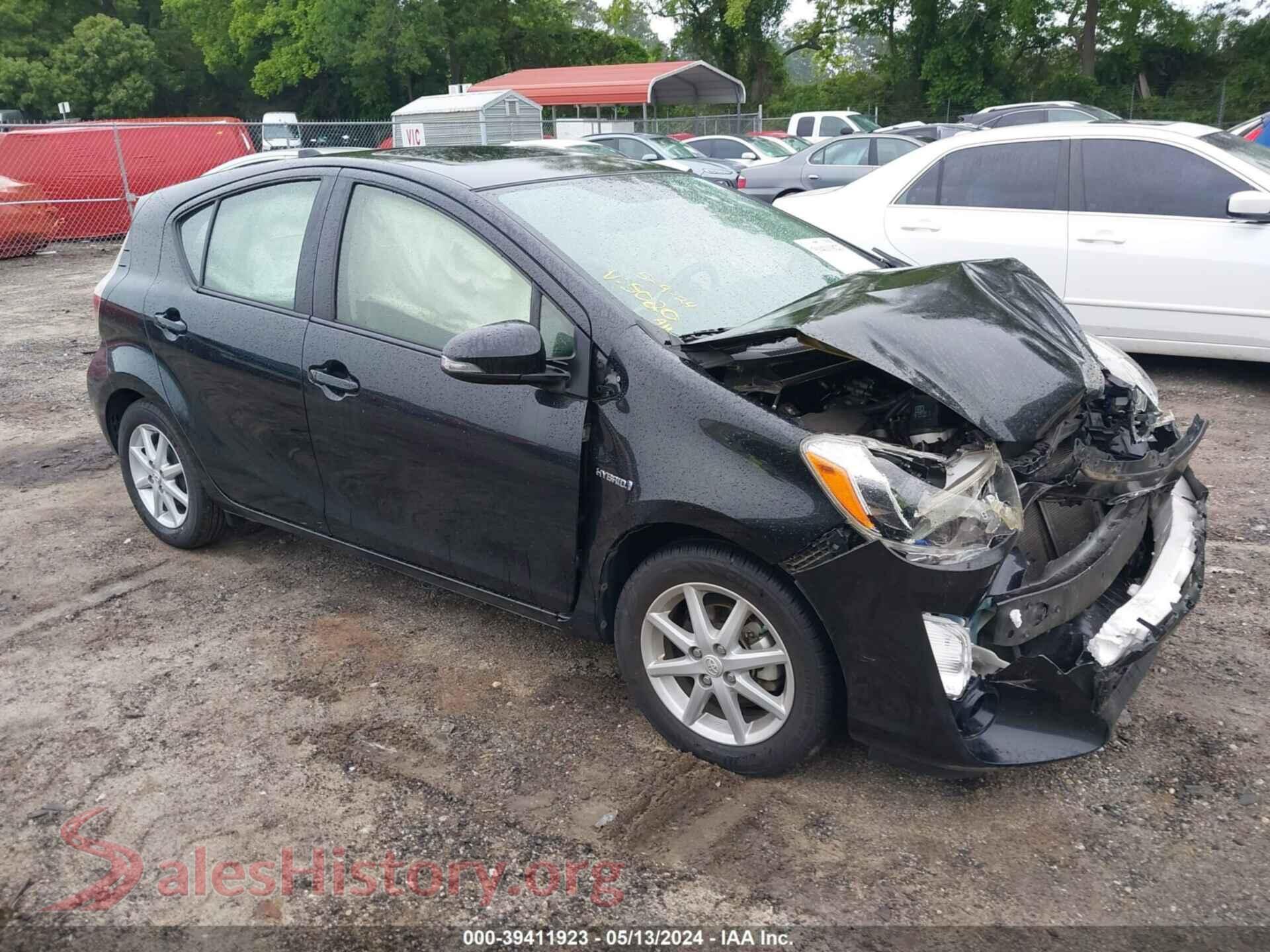 2016 TOYOTA PRIUS C — VIN JTDKDTB37G1135020