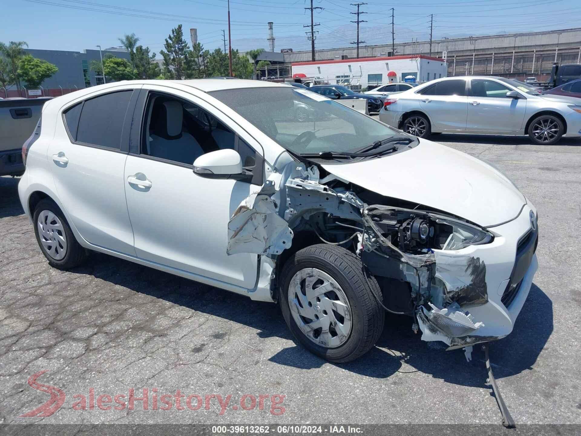2016 TOYOTA PRIUS C — VIN JTDKDTB38G1125550