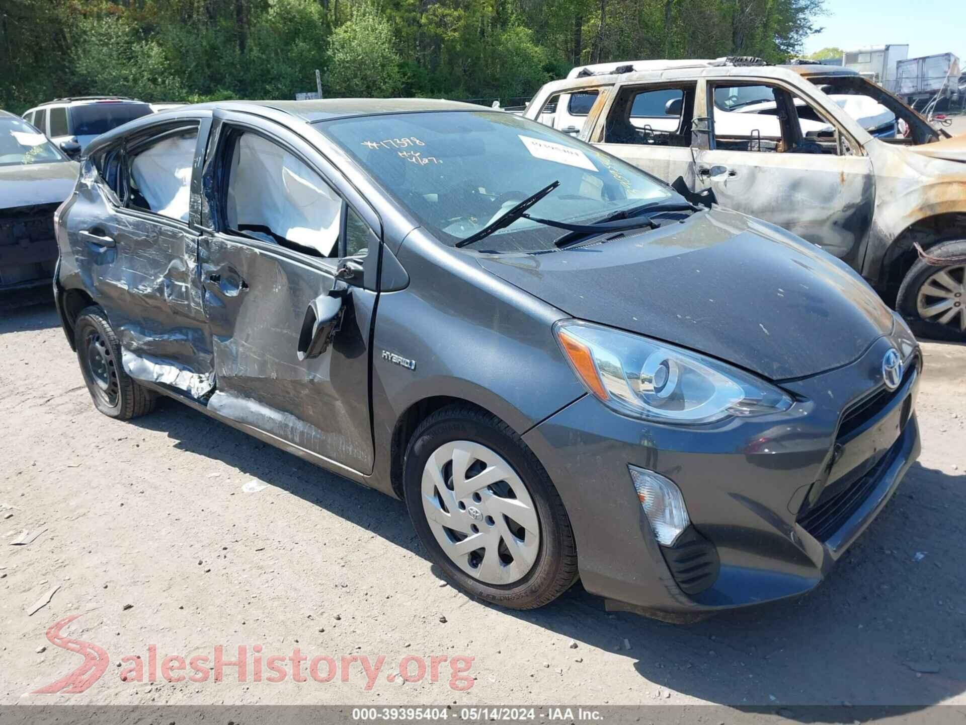 2016 TOYOTA PRIUS C — VIN JTDKDTB3XG1123704
