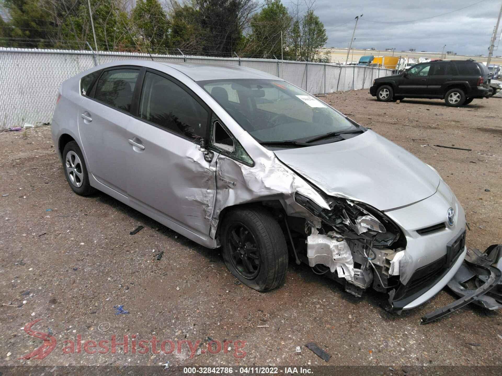 2014 TOYOTA PRIUS — VIN JTDKN3DU3E1811754