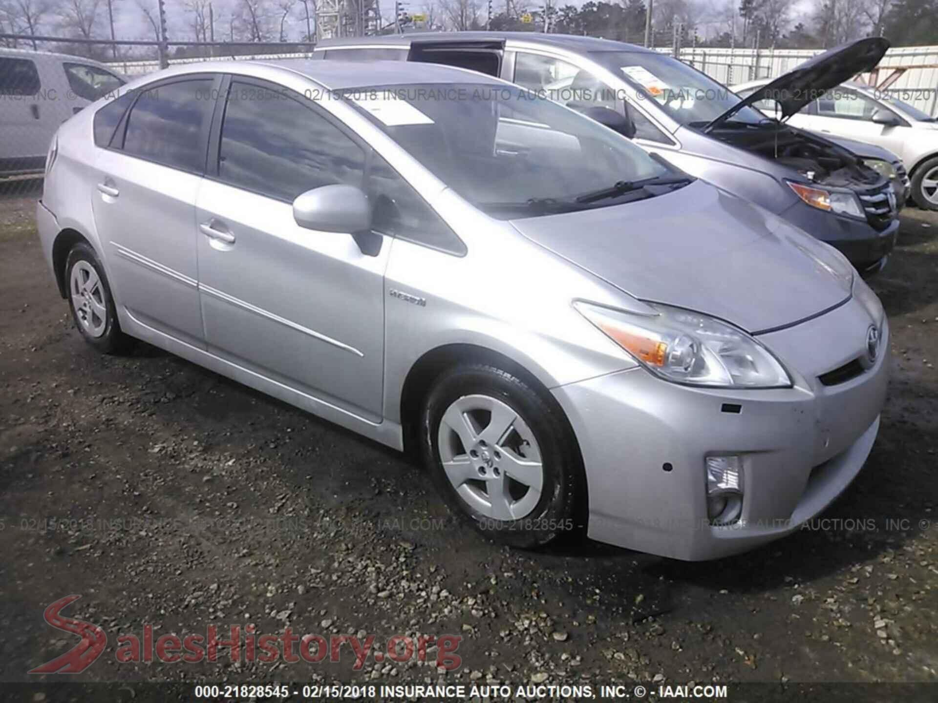2011 Toyota Prius — VIN JTDKN3DUXB5332235
