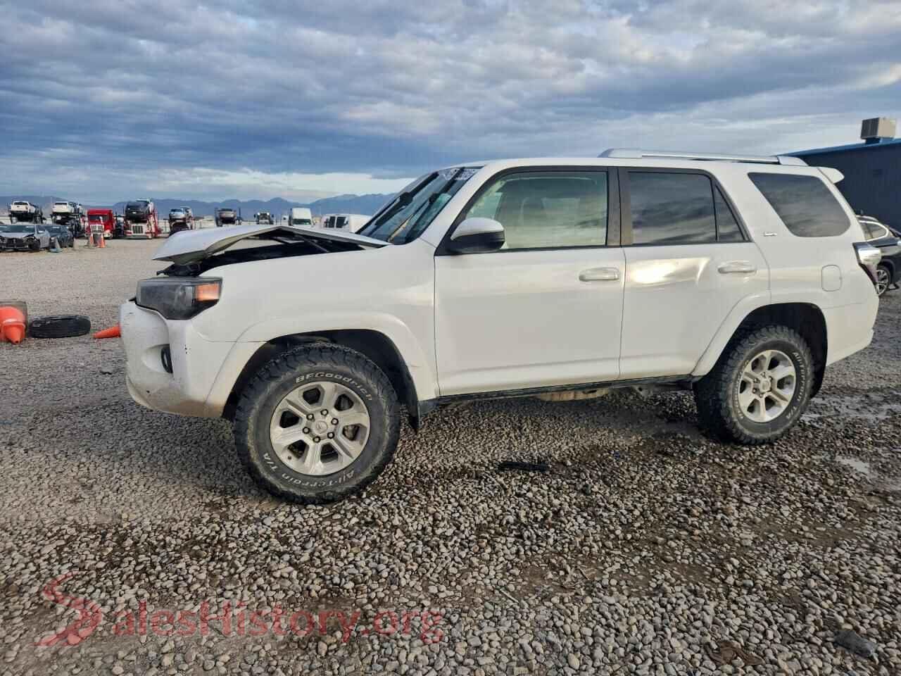 2018 TOYOTA 4RUNNER — VIN JTEBU5JRXJ5536350