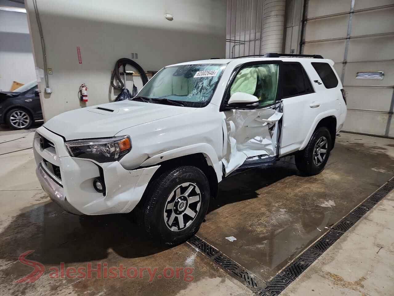 2024 TOYOTA 4RUNNER — VIN JTERU5JR6R6303618