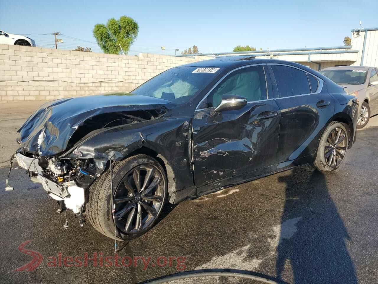2024 LEXUS IS — VIN JTHB81F20R5053148