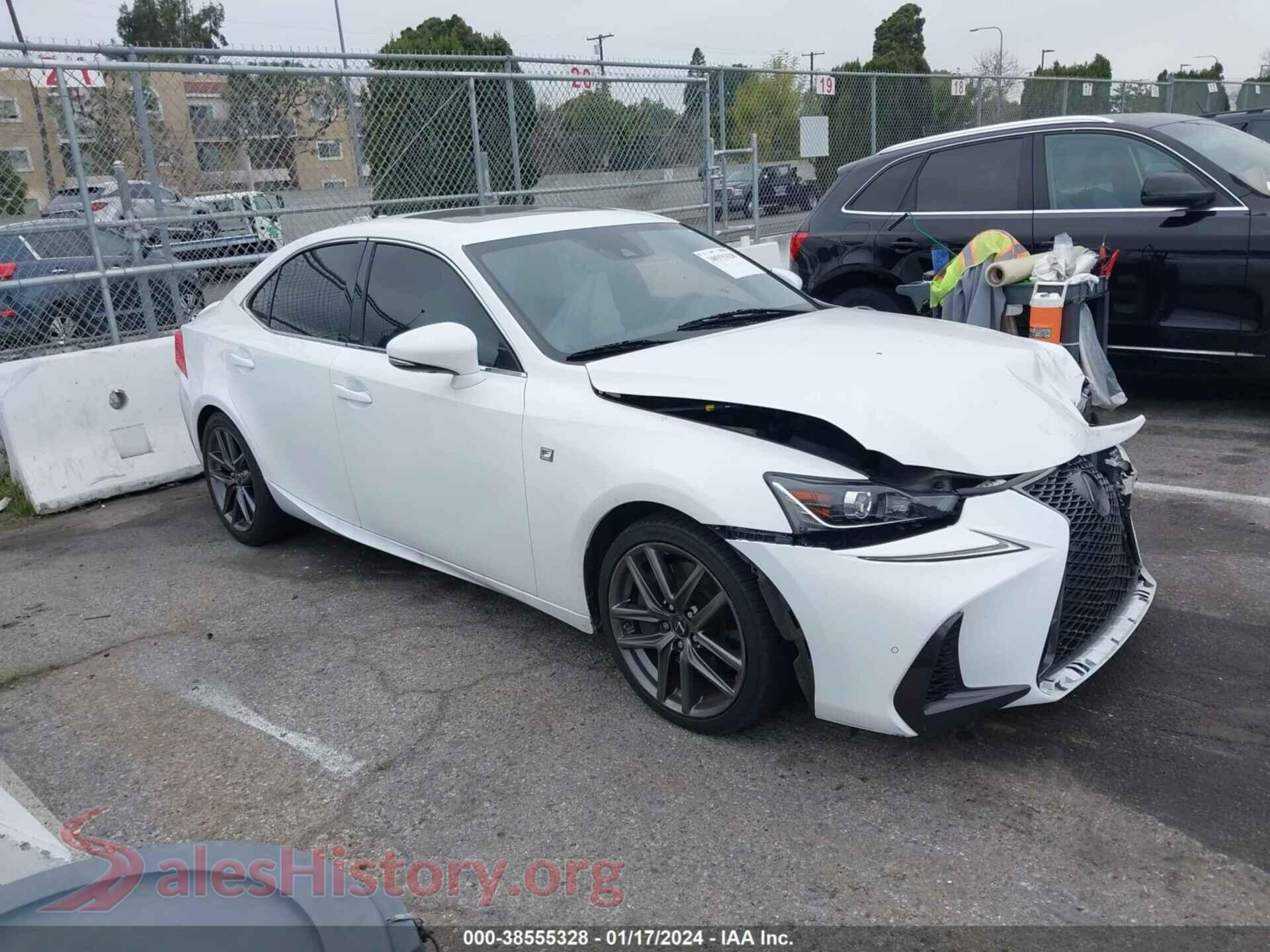 2018 LEXUS IS 300 — VIN JTHBA1D22J5070402