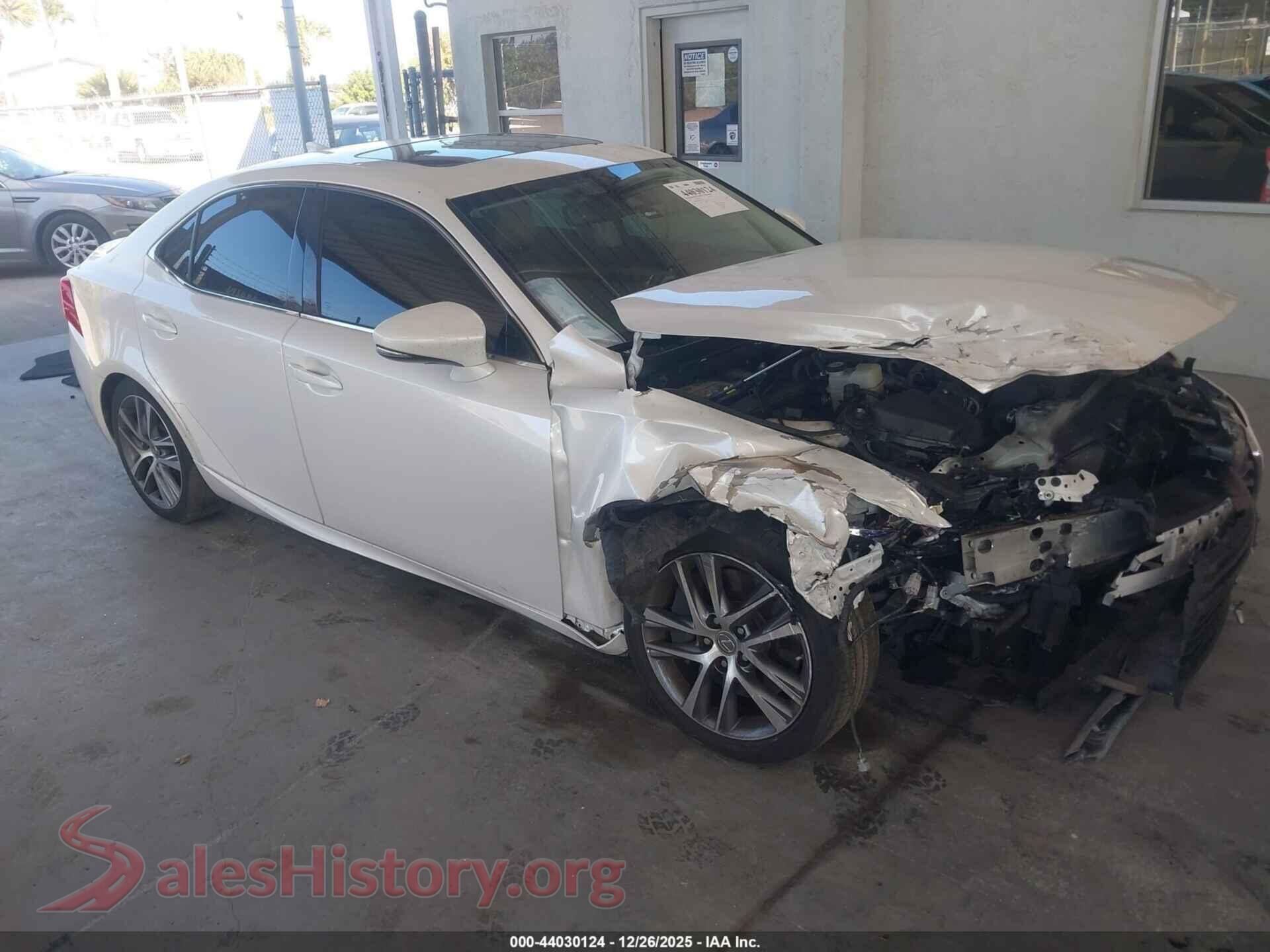 2019 LEXUS IS 300 — VIN JTHBA1D28K5091692