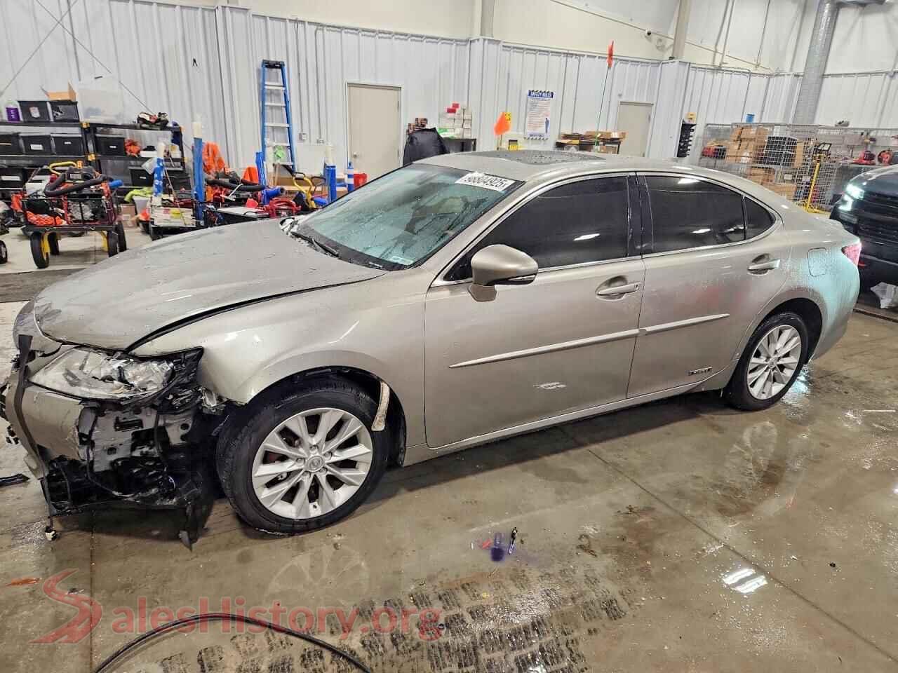 2015 LEXUS ES300 — VIN JTHBW1GG6F2081081