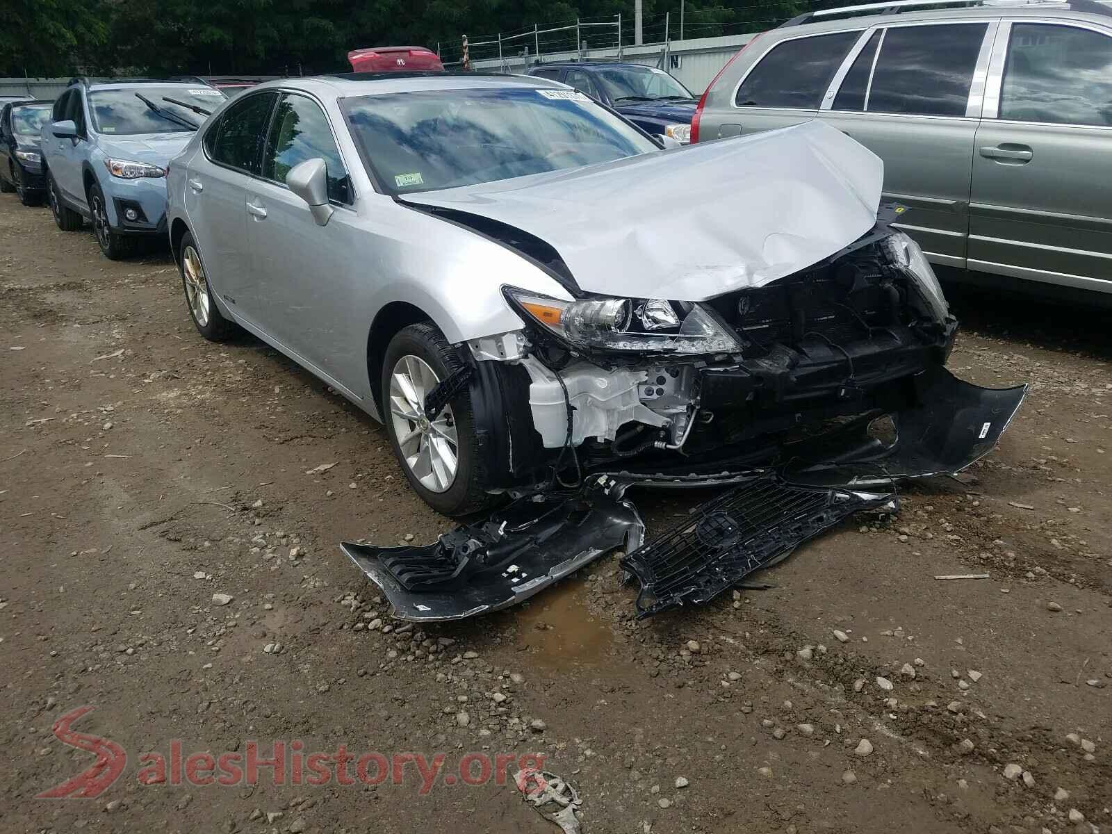 2013 LEXUS ES300 — VIN JTHBW1GG8D2035703