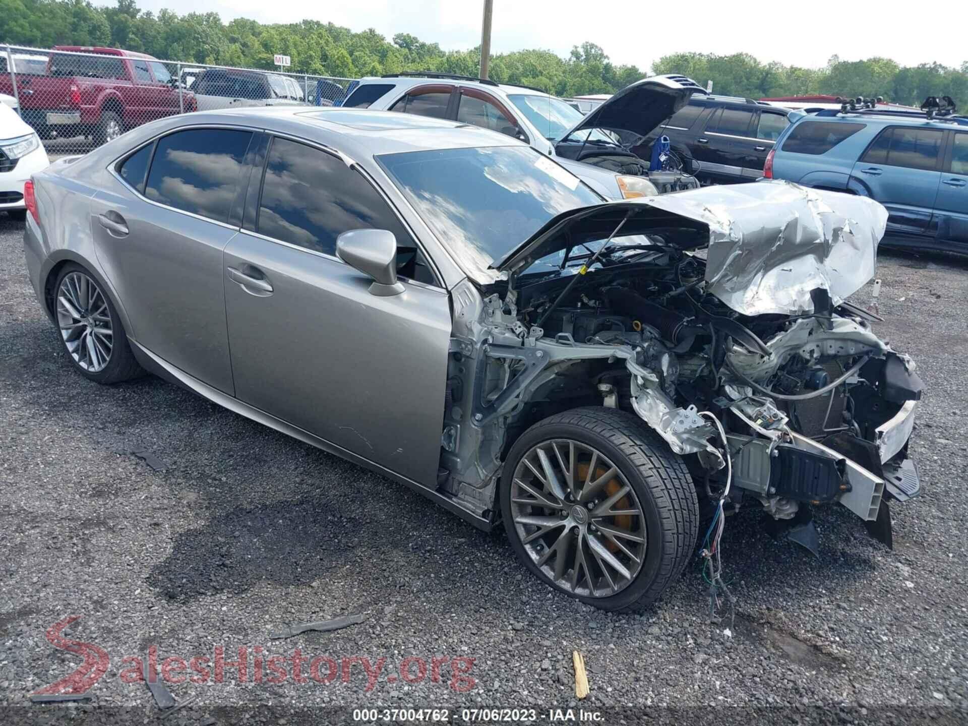 2014 LEXUS IS 250 — VIN JTHCF1D20E5004040