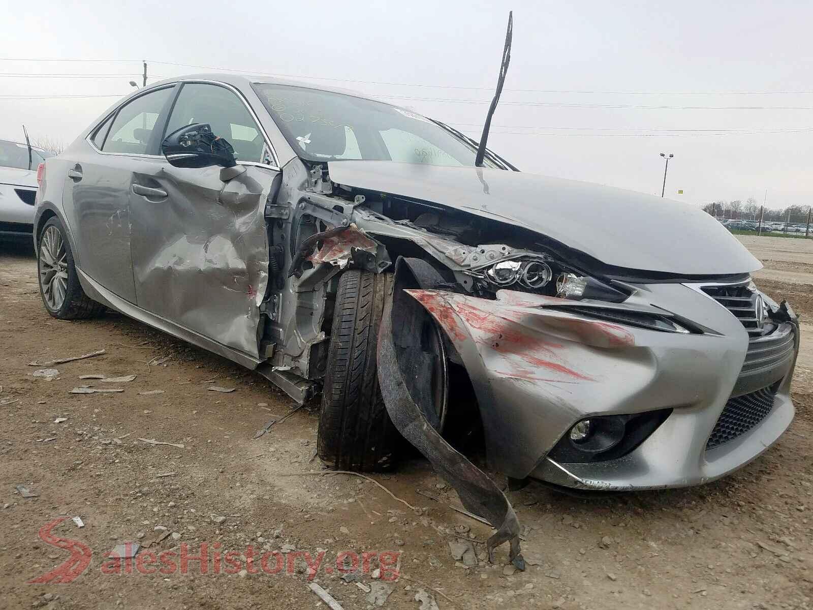 2015 LEXUS IS — VIN JTHCF1D27F5027543