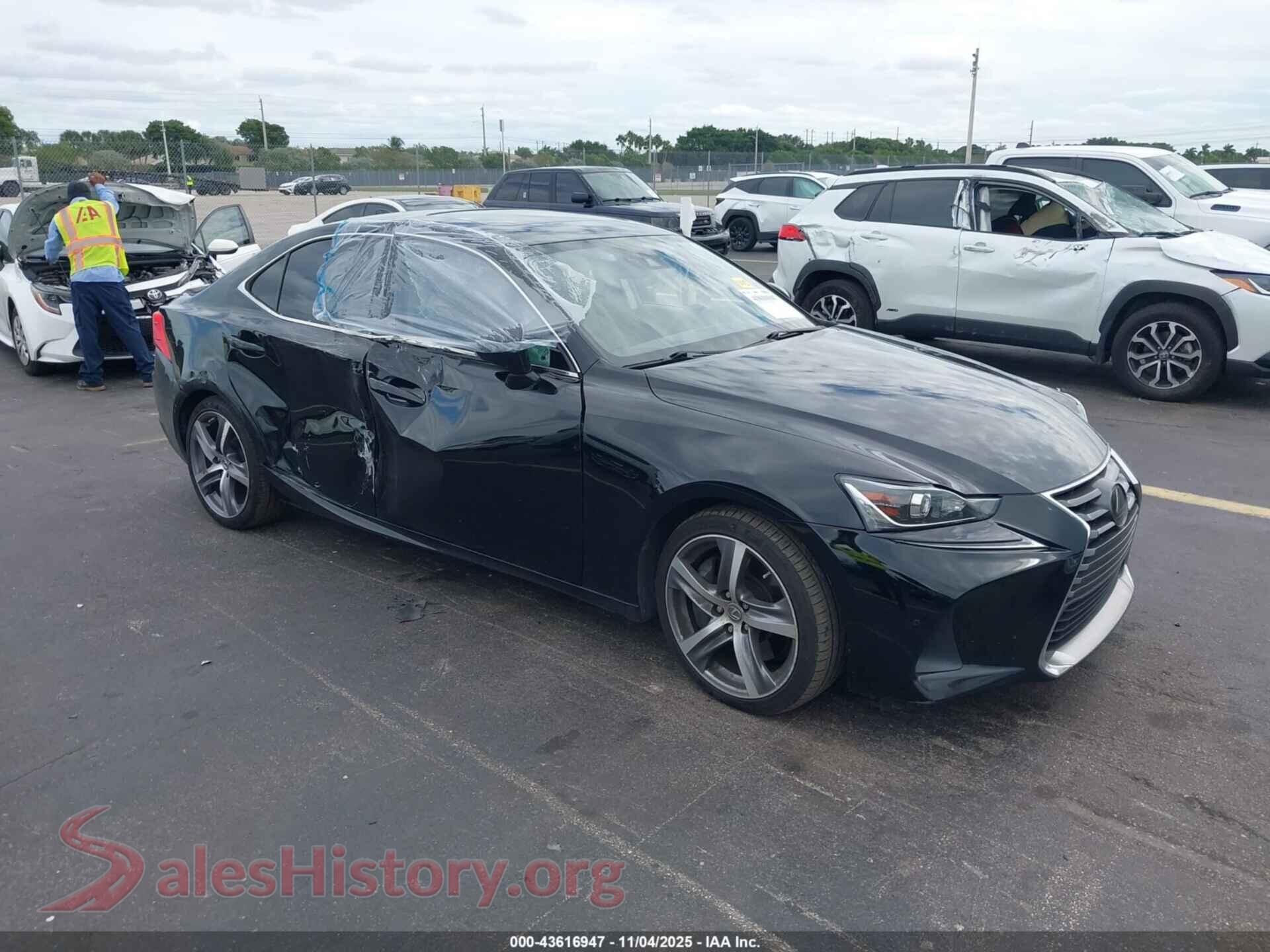 2020 LEXUS IS 300 — VIN JTHDA1D28L5107464