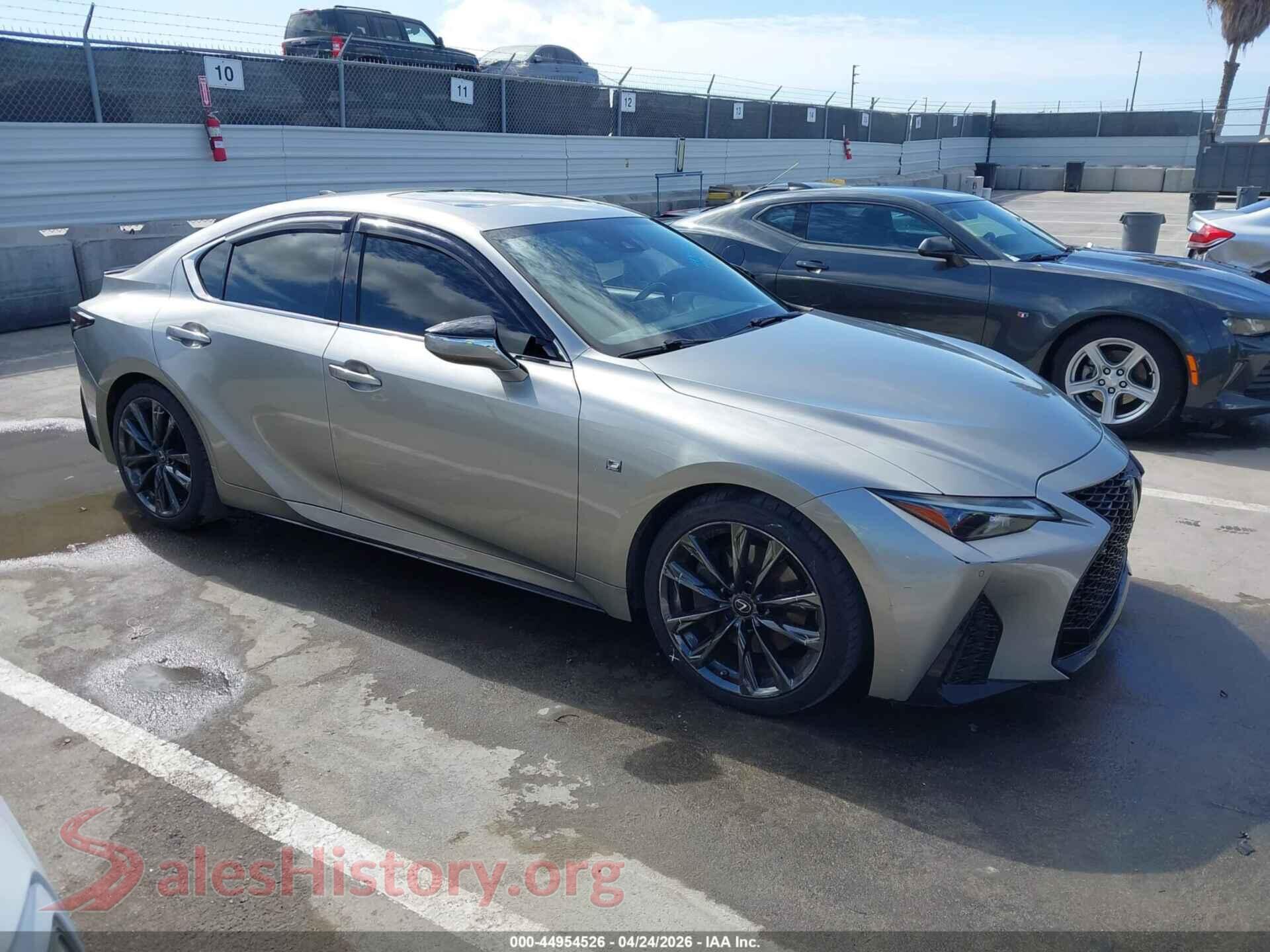 2021 LEXUS IS 350 — VIN JTHGZ1B21M5042192