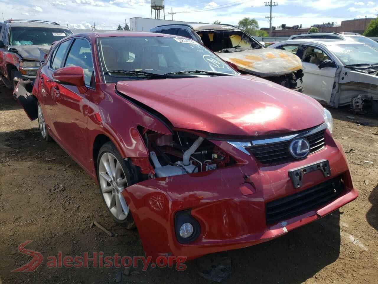 2013 LEXUS CT 200 — VIN JTHKD5BH0D2167271
