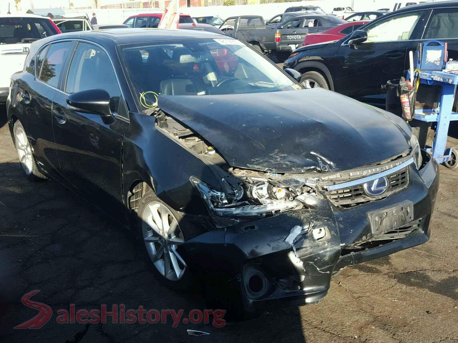 2011 LEXUS CT 200 — VIN JTHKD5BH7B2036836