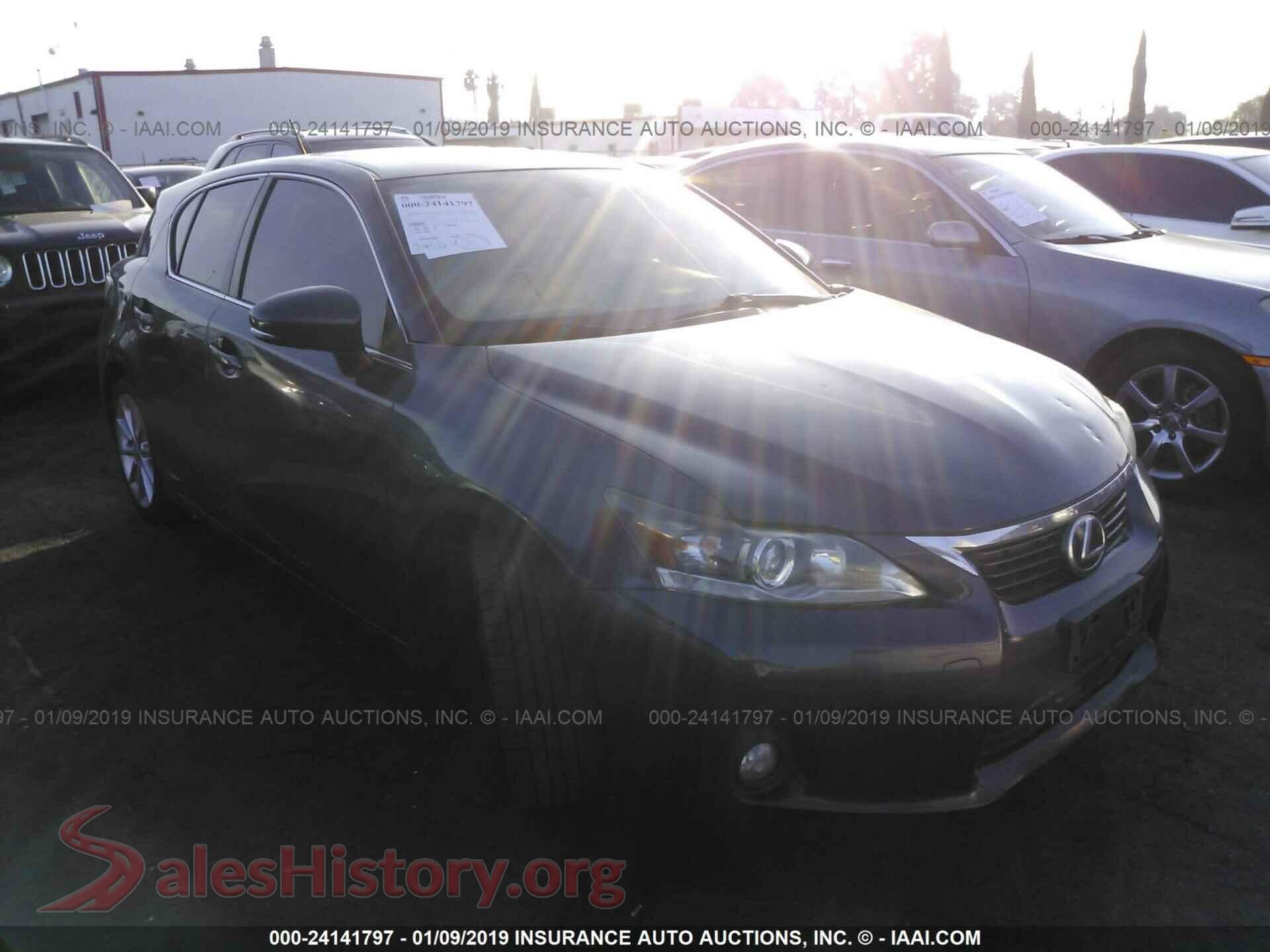 2011 LEXUS CT — VIN JTHKD5BH7B2045164