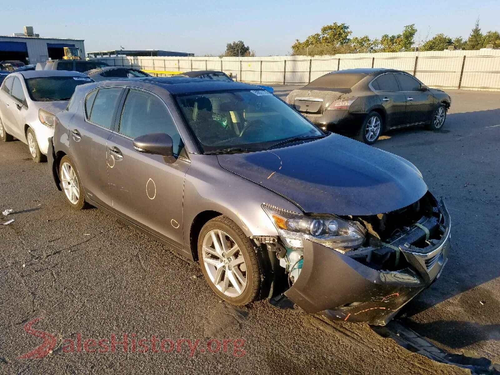 2014 LEXUS CT 200 — VIN JTHKD5BH8E2199998
