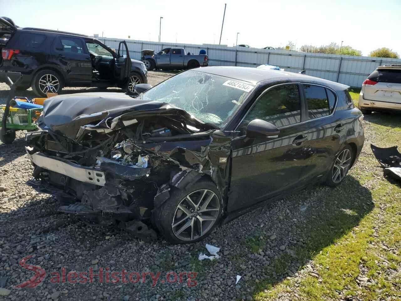 2015 LEXUS CT 200 — VIN JTHKD5BH8F2239417