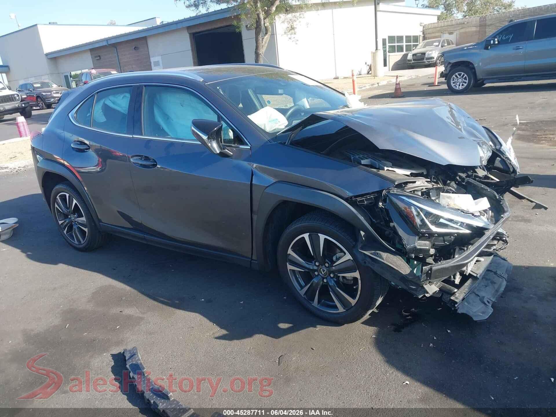 2022 LEXUS UX 200 — VIN JTHX3JBH5N2045945