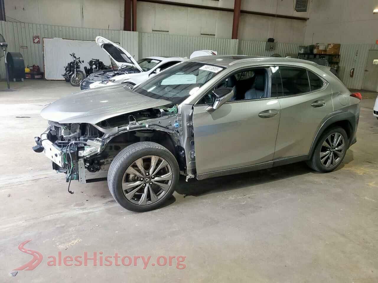 2019 LEXUS UX 200 — VIN JTHY3JBH8K2000465