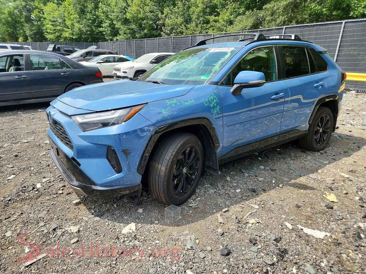 2022 TOYOTA RAV4 — VIN JTM16RFVXND066274