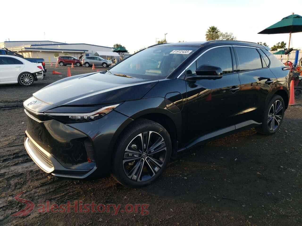 2023 TOYOTA BZ4X XLE — VIN JTMAAAAA9PA001408