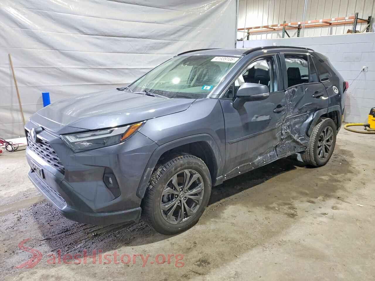 2024 TOYOTA RAV4 HYBRID — VIN JTMB6RFVXRD139086