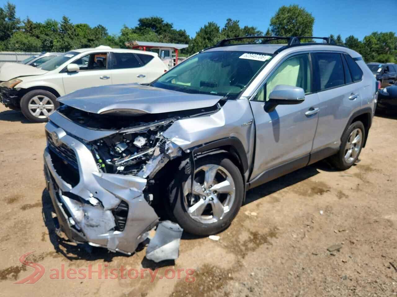 2021 TOYOTA RAV4 — VIN JTMD6RFVXMD043640