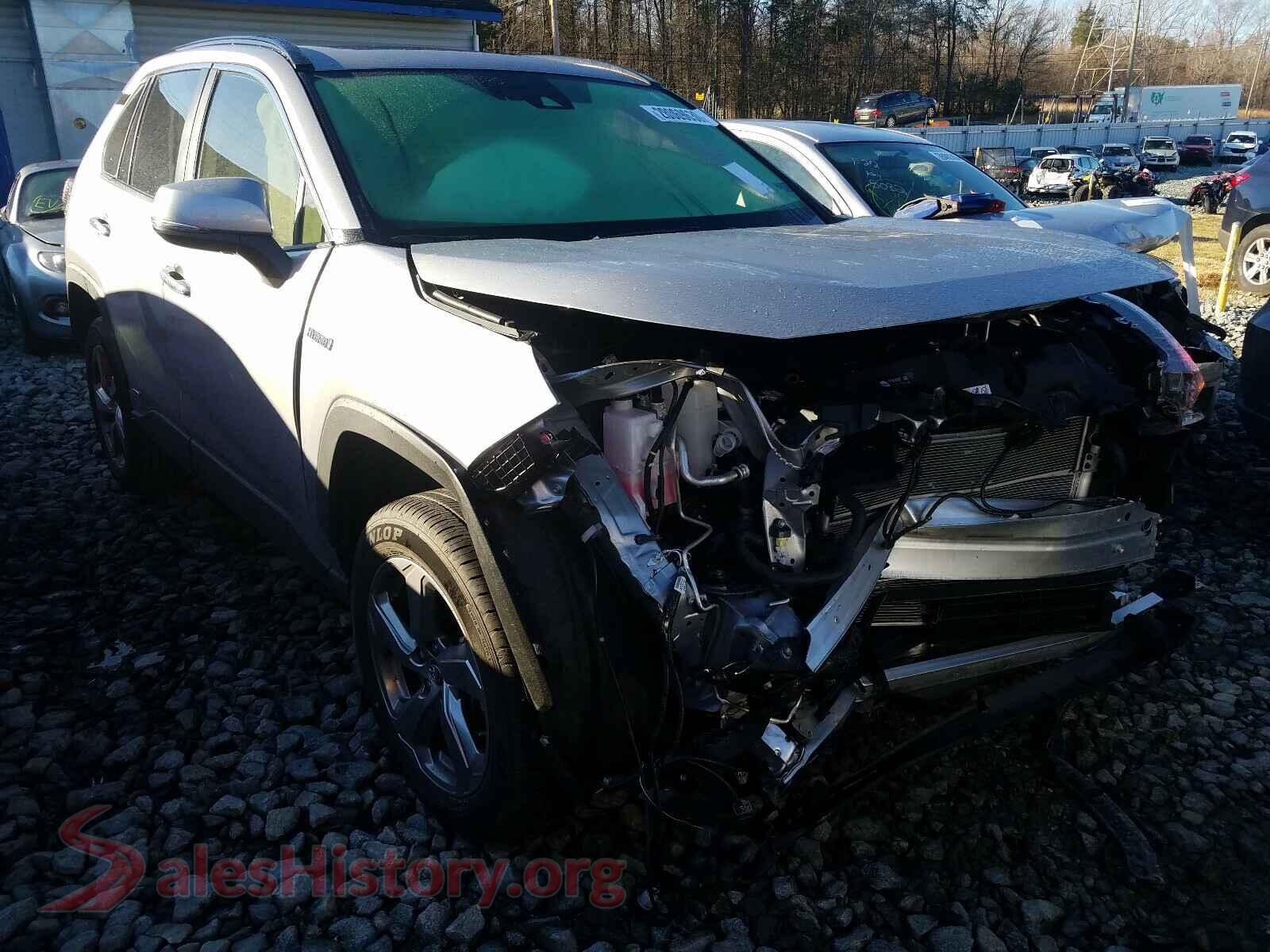 2019 TOYOTA RAV4 — VIN JTMDWRFV8KD018216