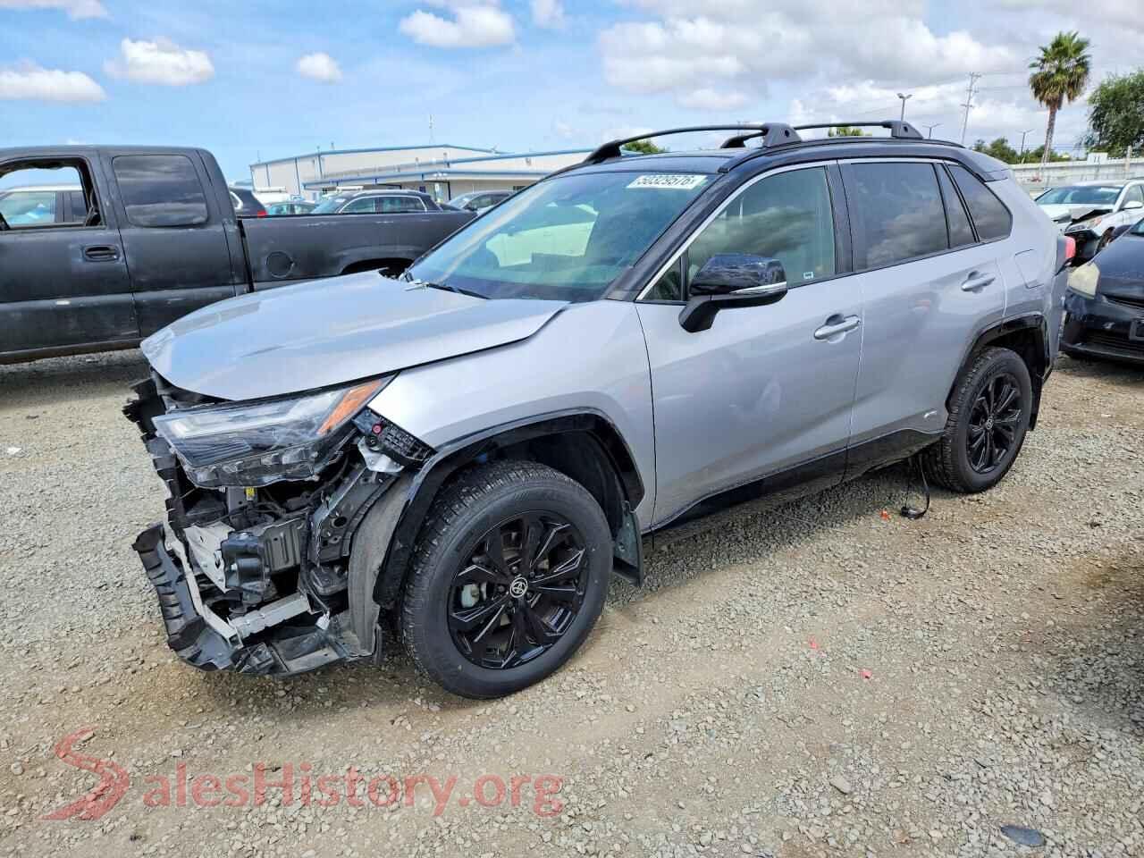 2022 TOYOTA RAV4 — VIN JTME6RFVXND527992