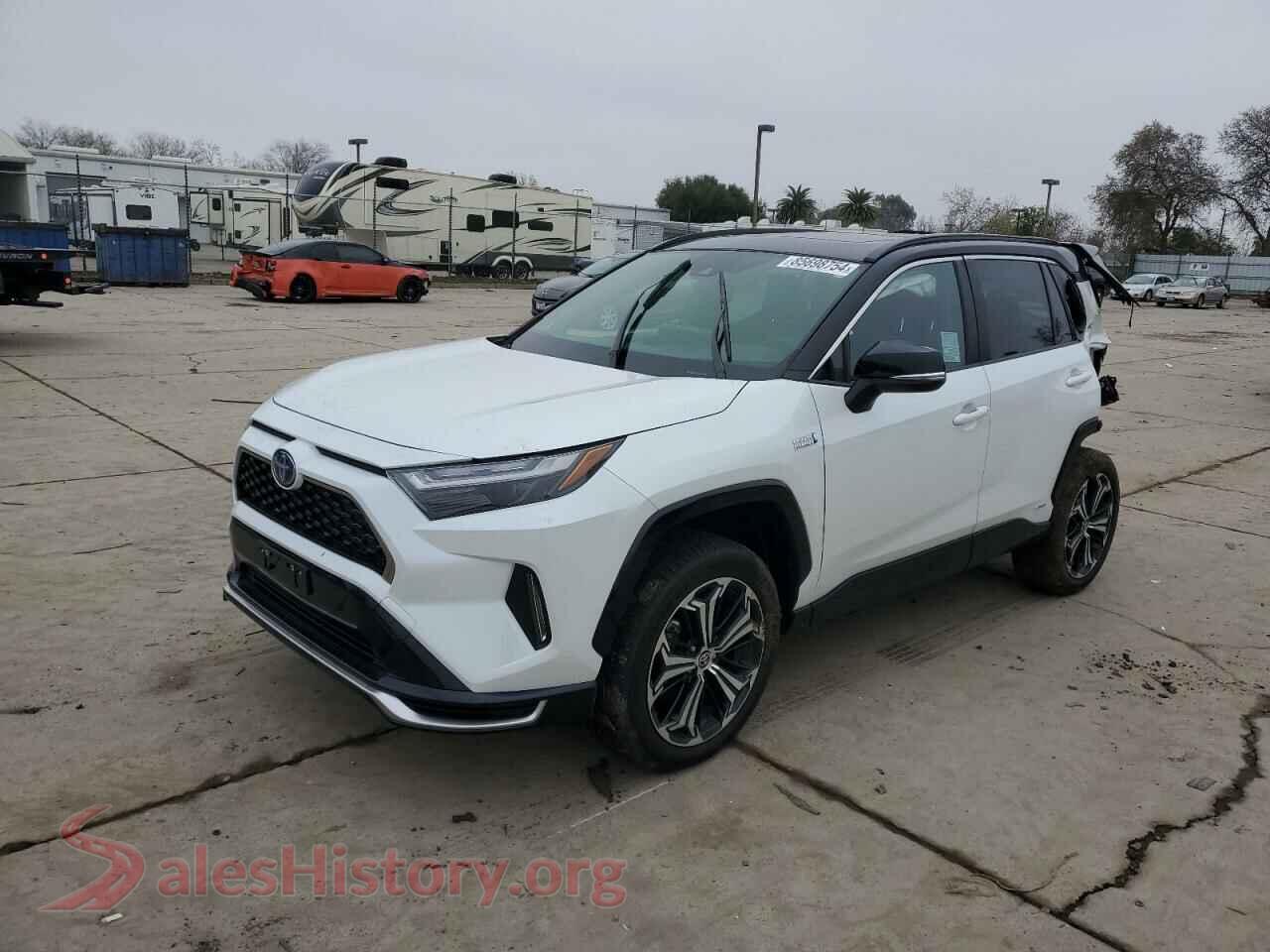 2024 TOYOTA RAV4 — VIN JTMEB3FV0RD218319