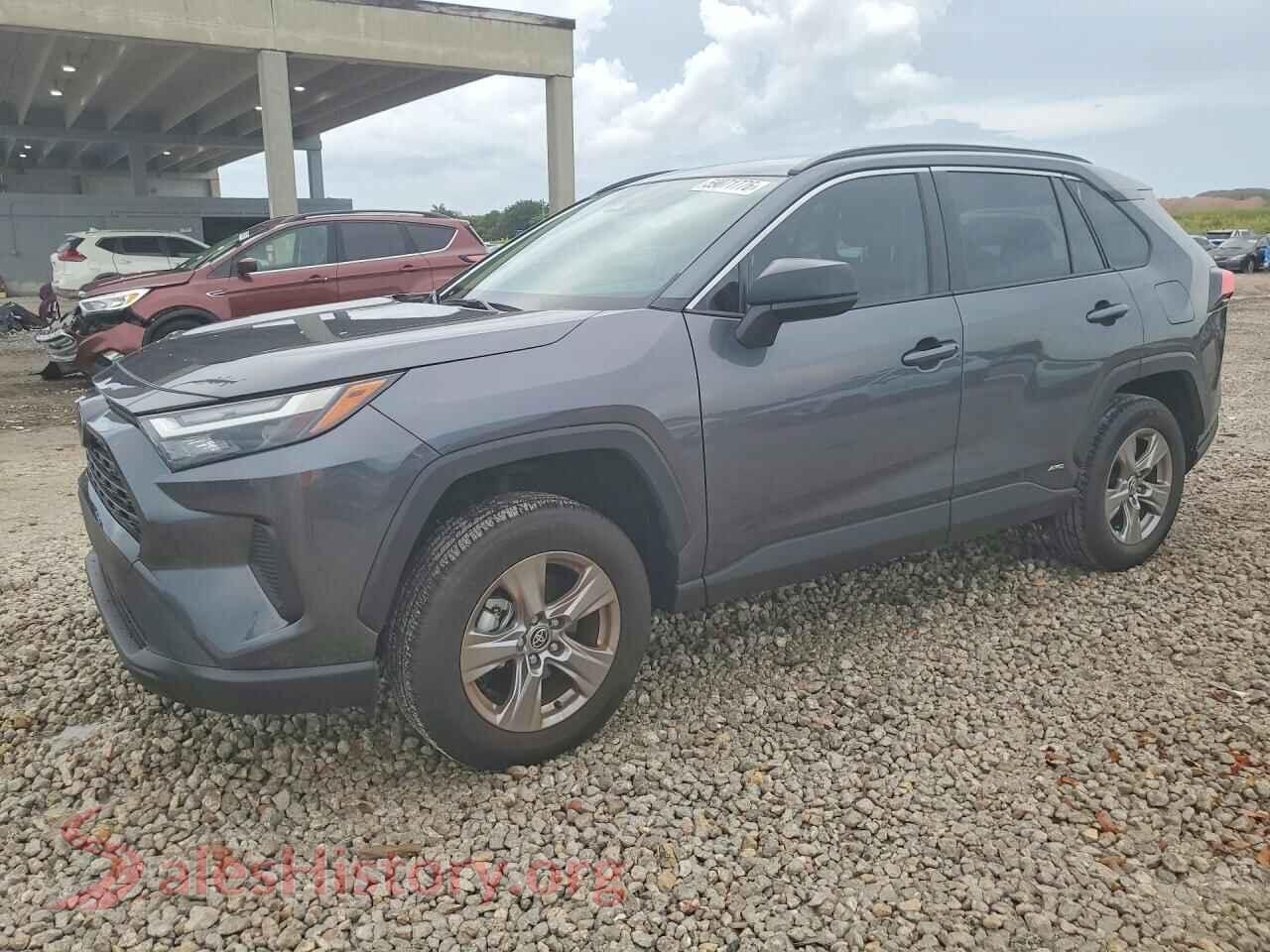 2025 TOYOTA RAV4 — VIN JTMLWRFV1SD605286
