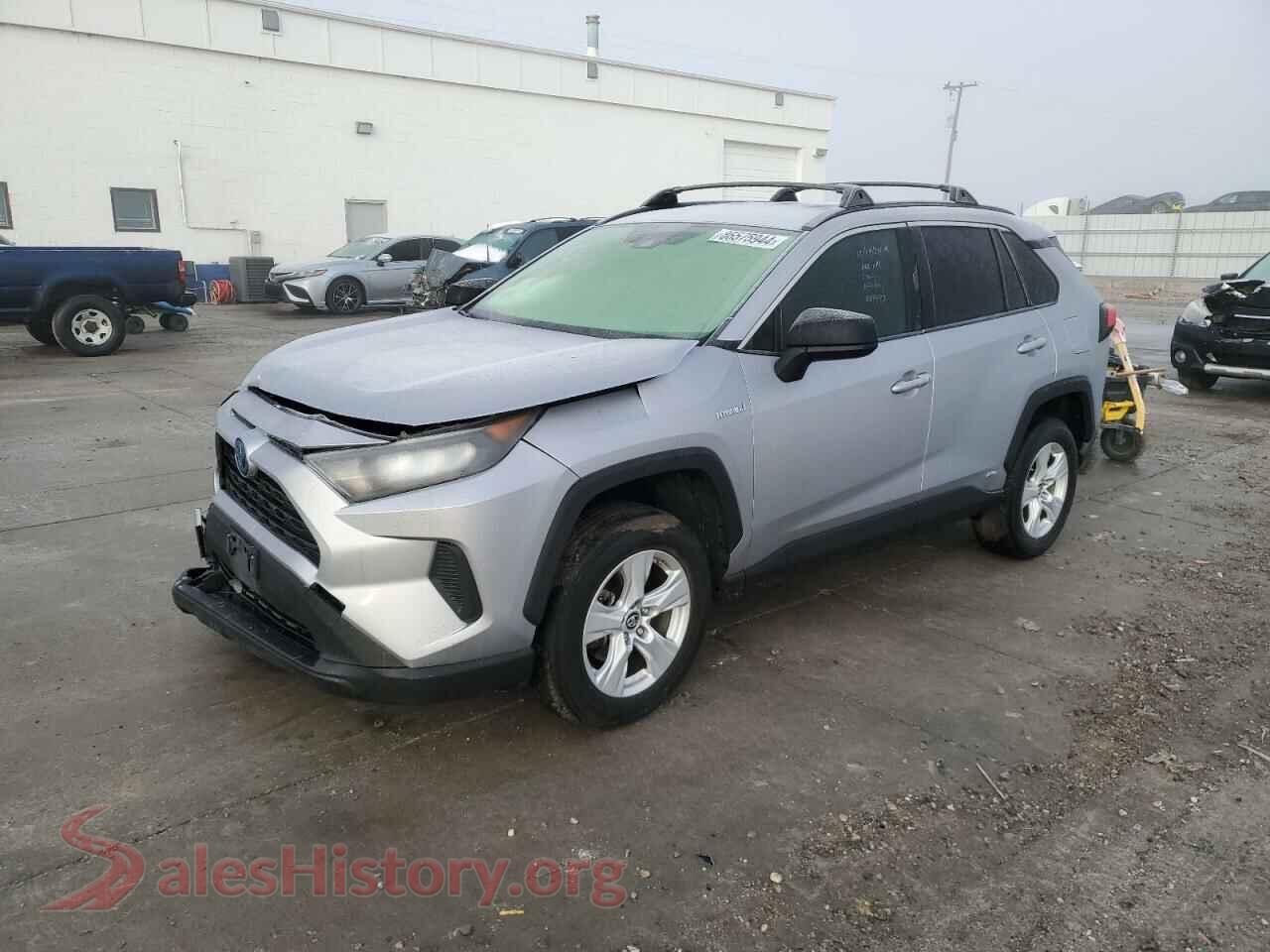 2019 TOYOTA RAV4 — VIN JTMLWRFV2KD007482