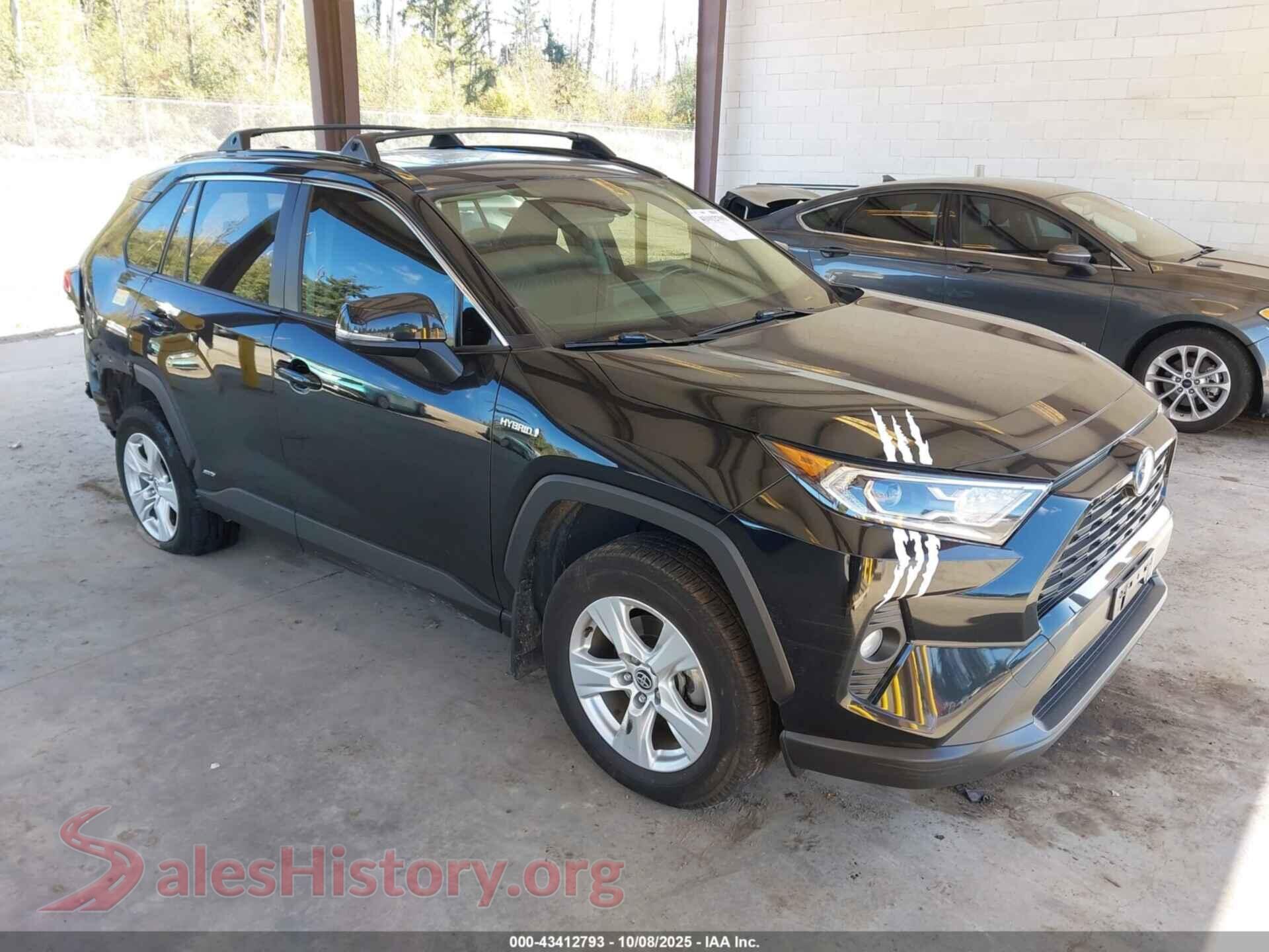 2021 TOYOTA RAV4 HYBRID — VIN JTMR6RFV2MD510362