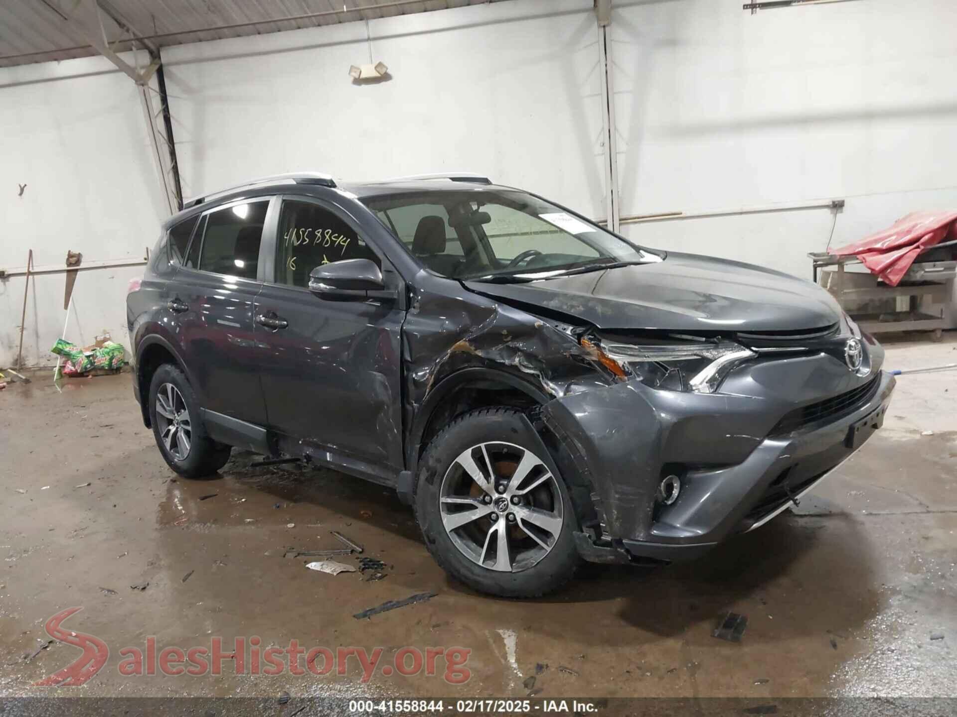 2016 TOYOTA RAV4 — VIN JTMRFREV1GD187685