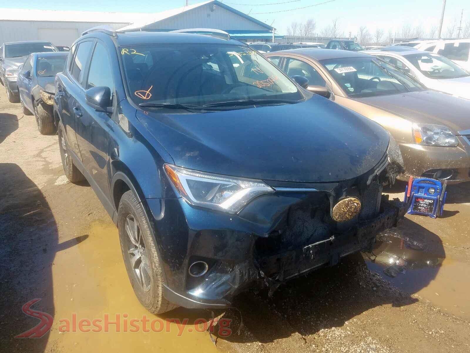 2017 TOYOTA RAV4 — VIN JTMRFREV1HD205099