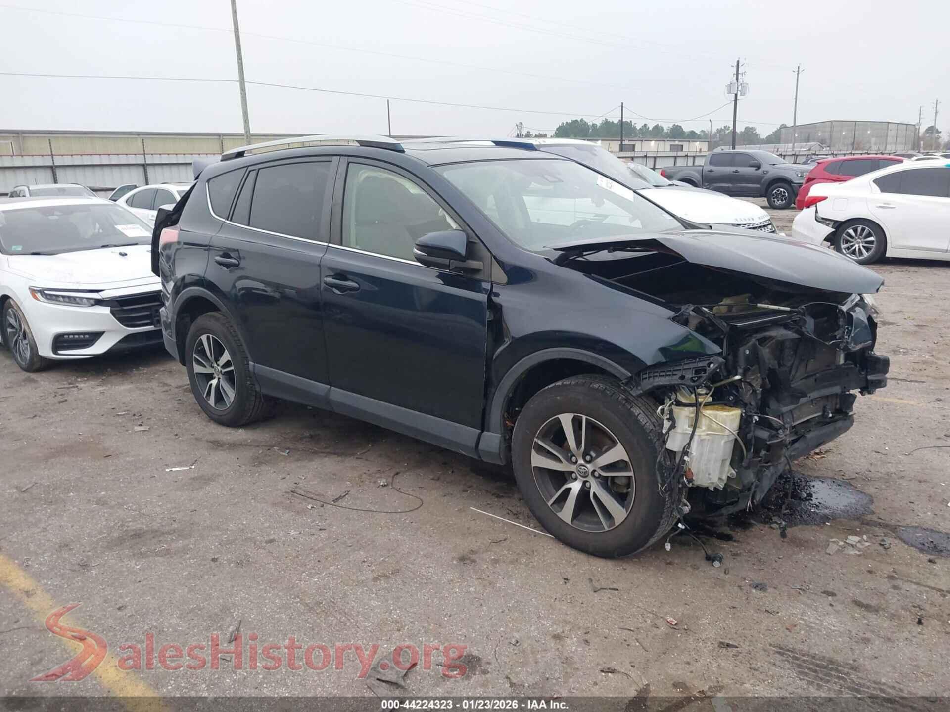 2018 TOYOTA RAV4 — VIN JTMRFREV9JD241760