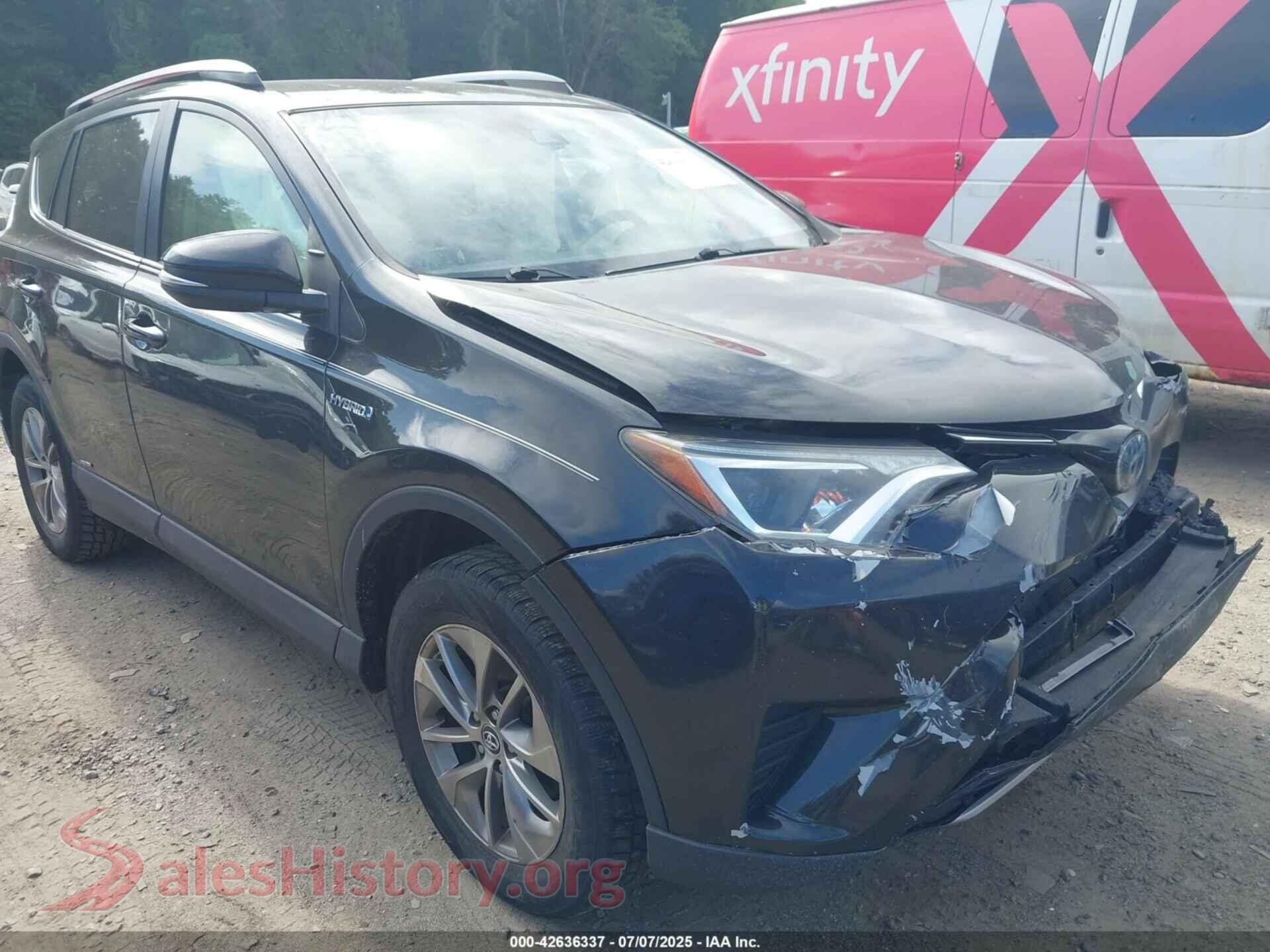 2018 TOYOTA RAV4 HYBRID — VIN JTMRJREV0JD257571