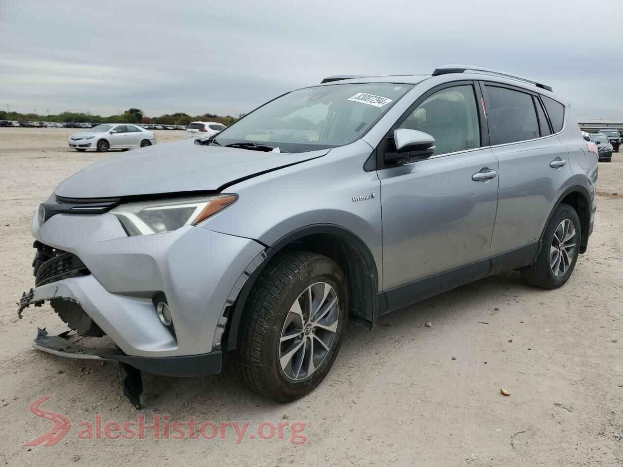 2018 TOYOTA RAV4 — VIN JTMRJREV3JD251330
