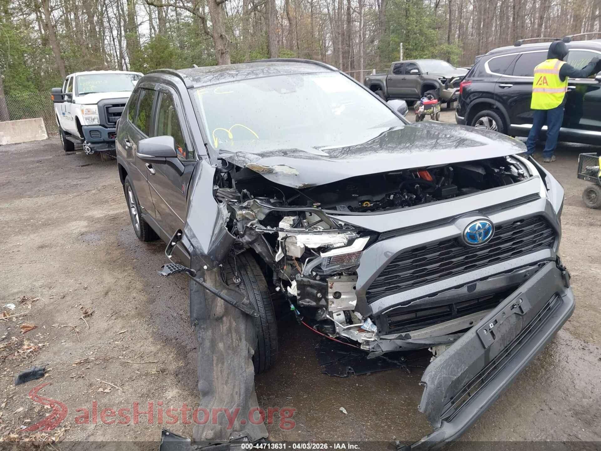 2023 TOYOTA RAV4 HYBRID — VIN JTMRWRFV3PD168196