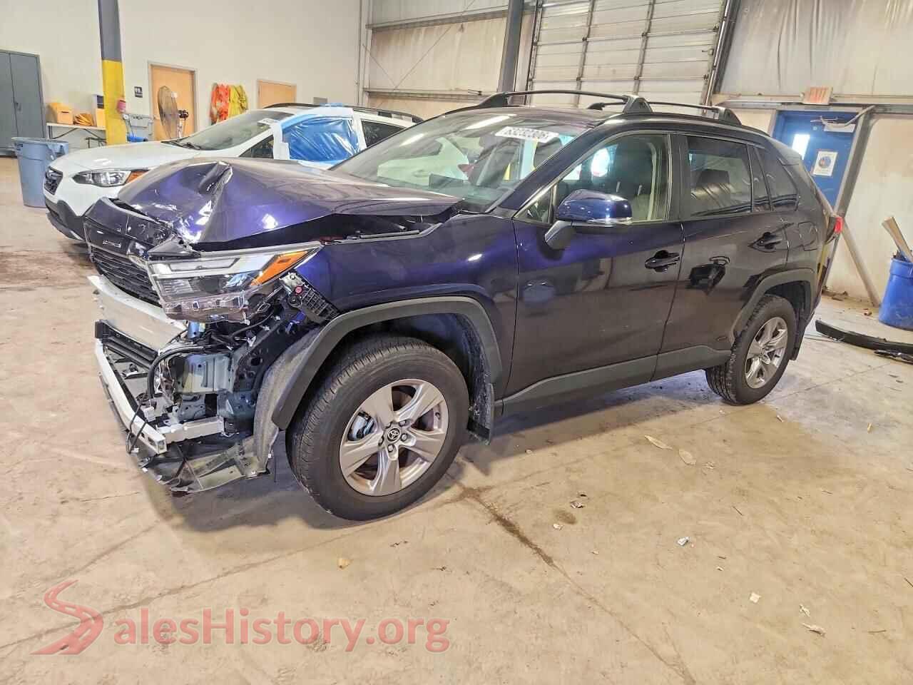 2025 TOYOTA RAV4 — VIN JTMRWRFV5SJ089333