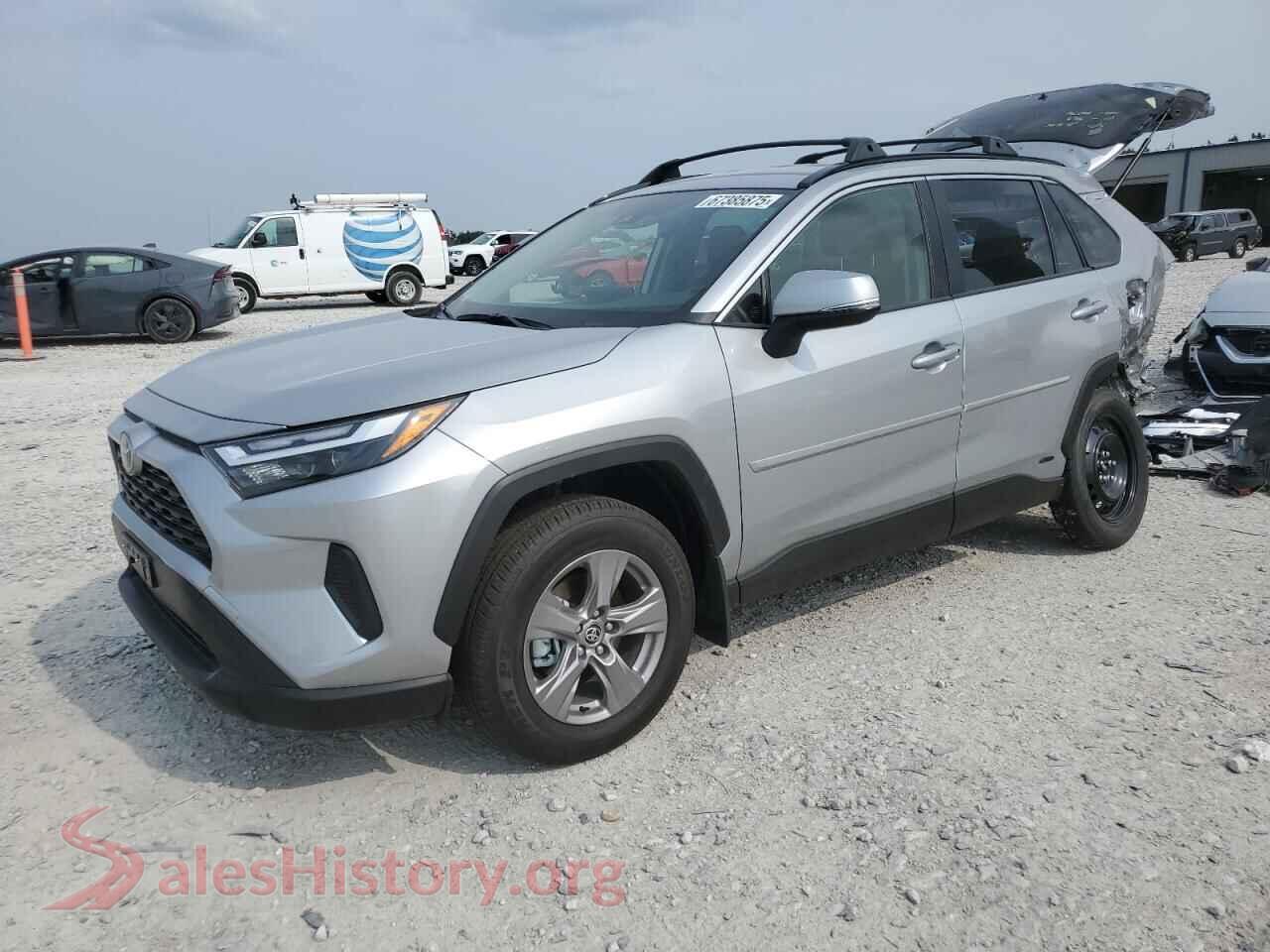2025 TOYOTA RAV4 — VIN JTMRWRFV8SJ069268
