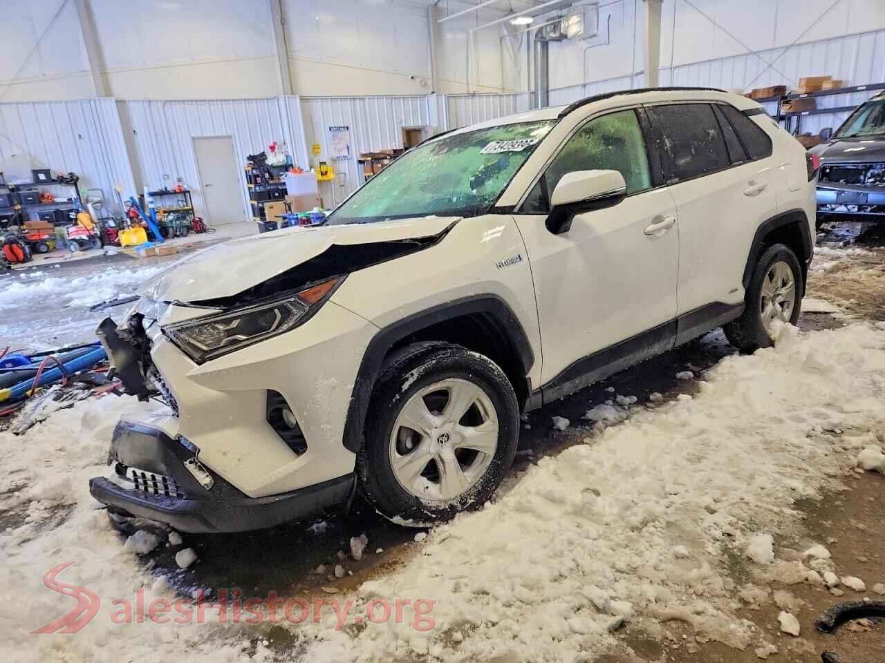 2020 TOYOTA RAV4 — VIN JTMRWRFV9LD066508