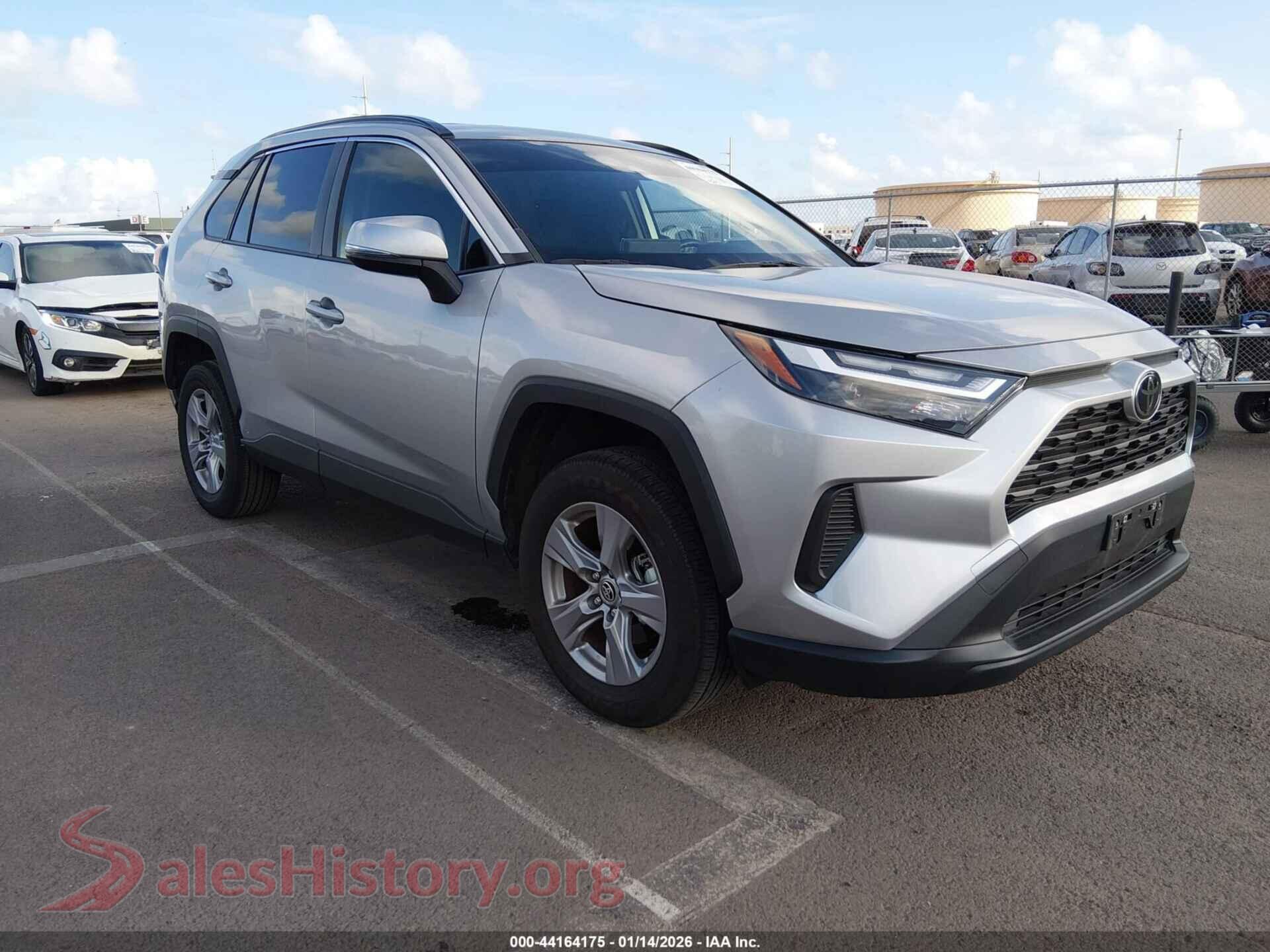 2025 TOYOTA RAV4 — VIN JTMW1RFV2SJ032007