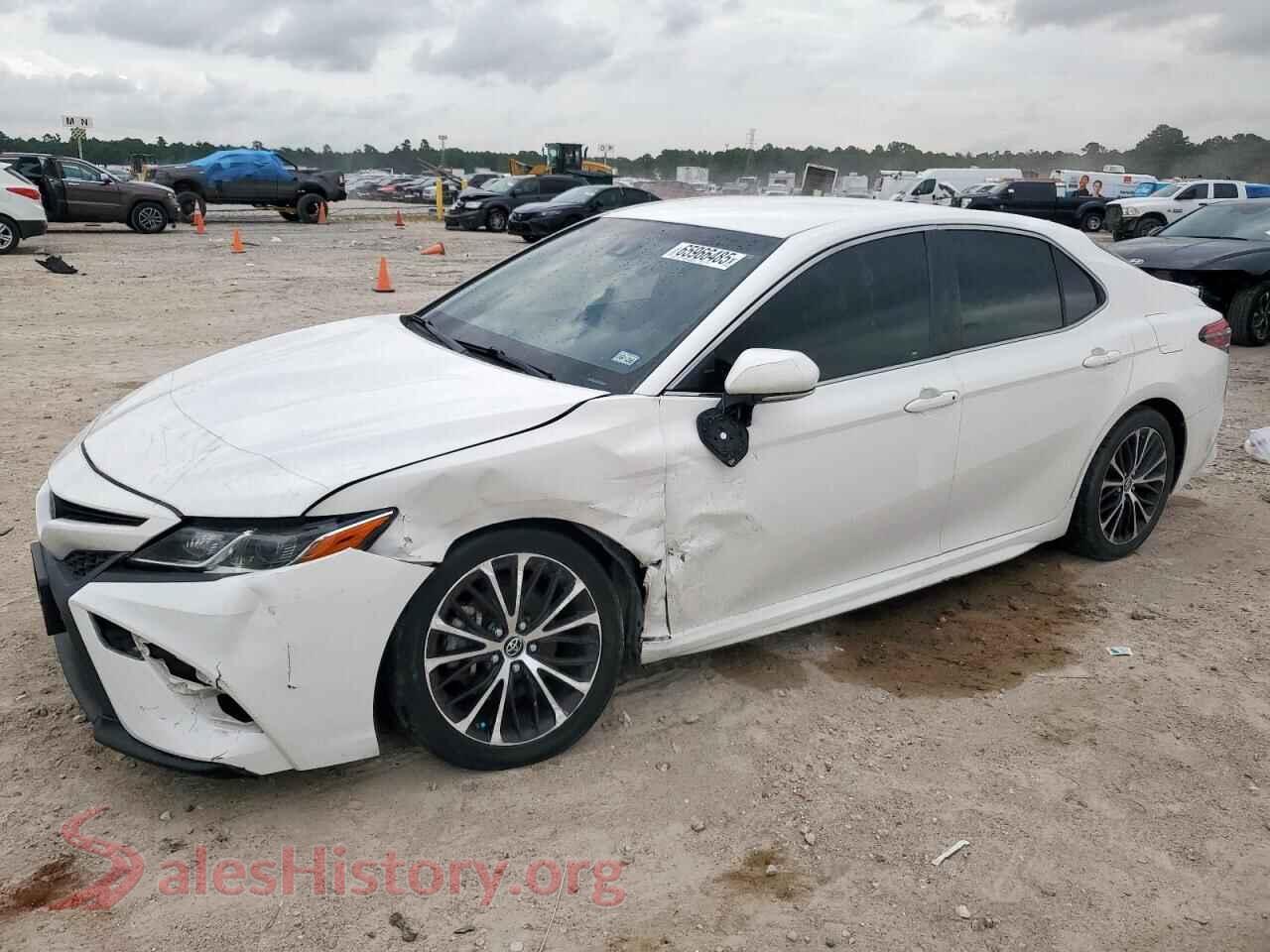 2018 TOYOTA CAMRY — VIN JTNB11HK4J3023861