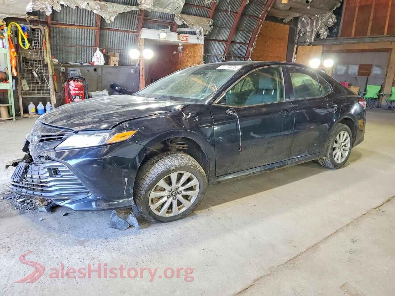 2018 TOYOTA CAMRY — VIN JTNB11HK8J3005444