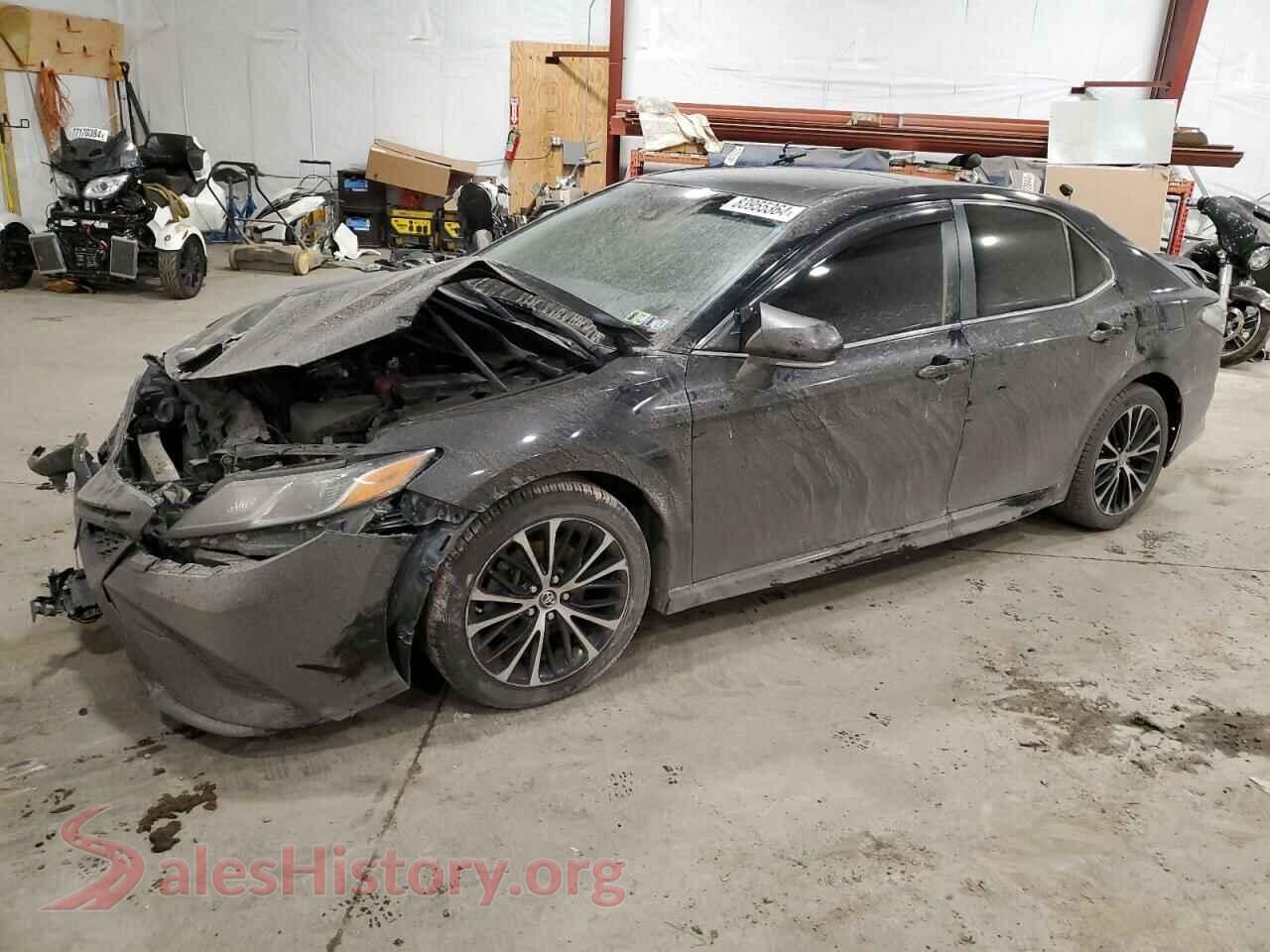 2018 TOYOTA CAMRY — VIN JTNB11HKXJ3051082